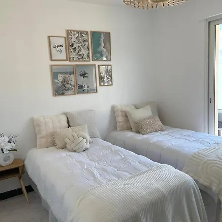 아파트 T3 D'exception Avec Vue Panoramique Sur La Baie De *